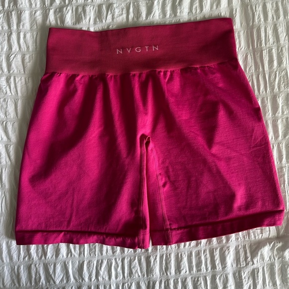 NVGTN Magenta Solid Seamless Shorts Large - Picture 4 of 5